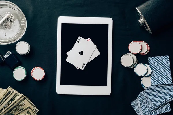 Mega Moolah progressive jackpot display on hotwin platform